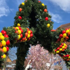 13. April 2025 Osterbrunnen-Einweihung und Ostermarkt