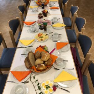 Frauenfrühstück mit Krimilesung